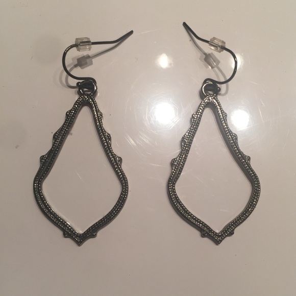 Kendra Scott Jewelry - Drop earrings gunmetal Sophia style